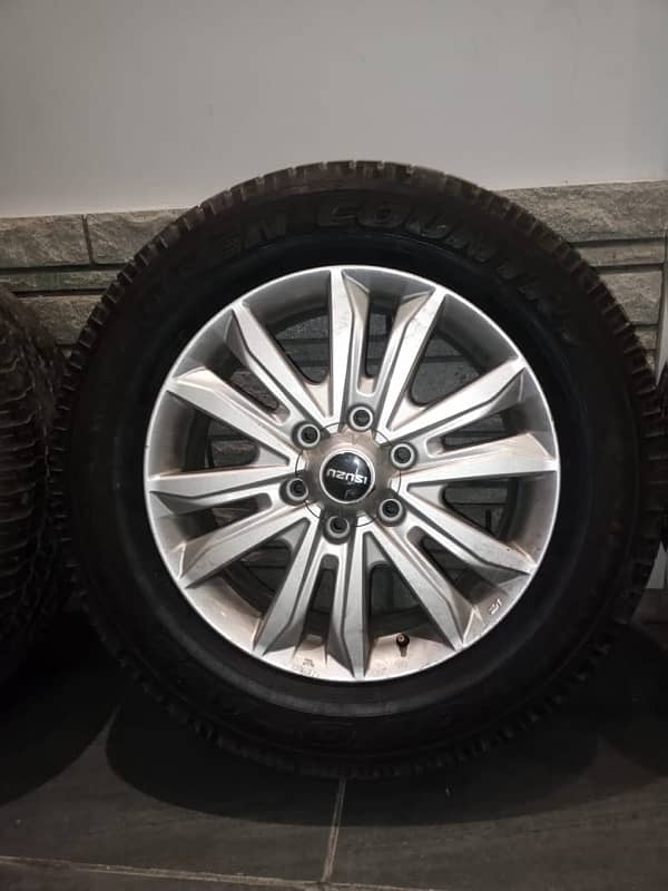 ISUZU D MAX ORIGINAL RIM TYRES BRANDNEW 3