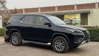 Toyota Fortuner V 2021