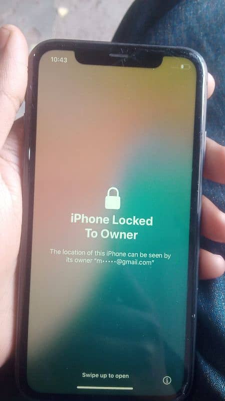 iPhone 11 icloud locked 4