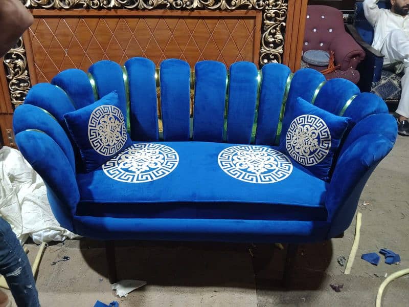 Four seater sofa set 0