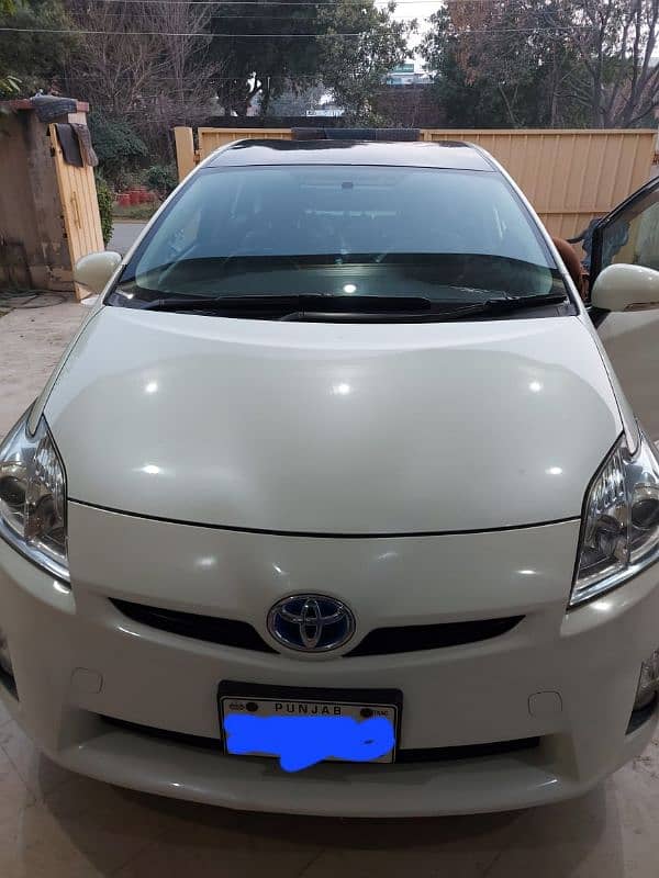 Toyota Prius 2011 3