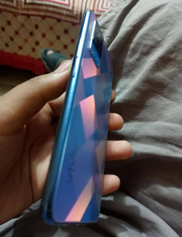 vivo v21e 5