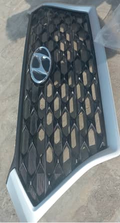 HYUNDAI TUSCON FRONT GRILL