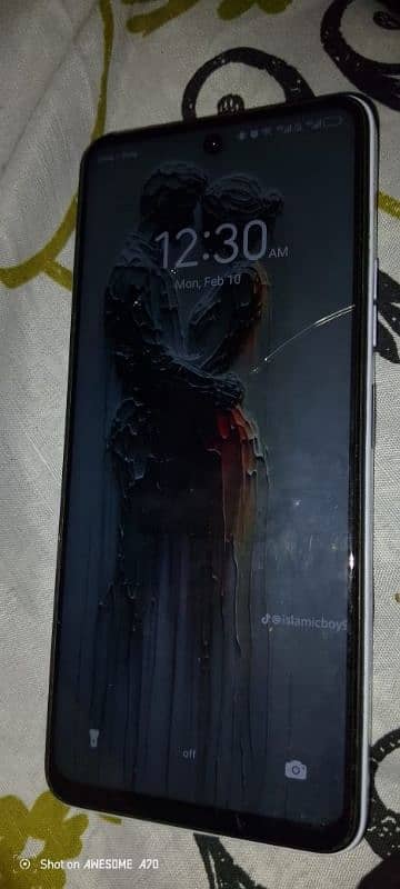 Tecno camon 19 neo 4