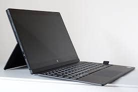 Dell i5 Touch 4K Laptop (03226682445) 2