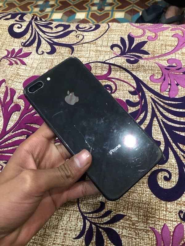 iphone 8plus ( PTa Approved ) Exchnge Possible  03269969969 whastspp 6