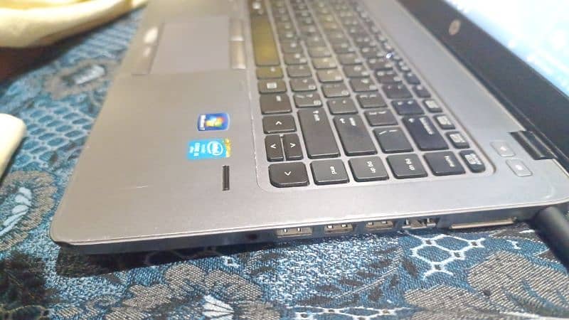 hp elite book 840 8