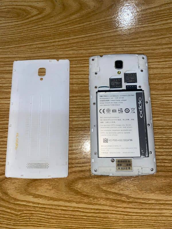 Oppo R831K (Used - Needs Repairs) 1