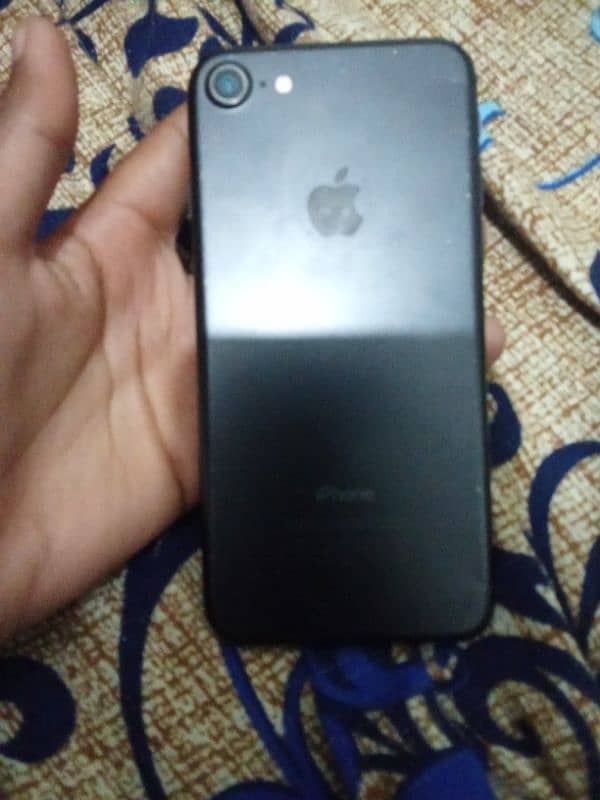 iphone 7 PTA approved ha New condition 3