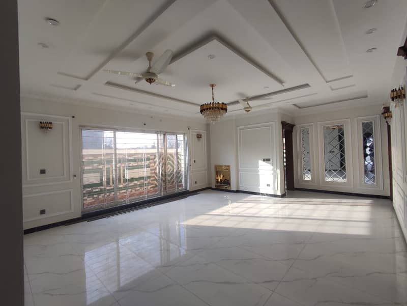 1 KANAL GOOD LOCATION HOUSE AVAILABLE FOR RENT IN OPF HOUSING SOCIETY - BLOCK D 0