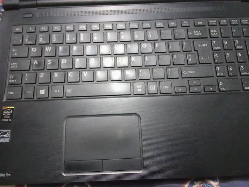 Core I5 4 generation Toshiba laptop 1