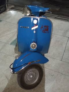 VESPA SUPER 150 CC.