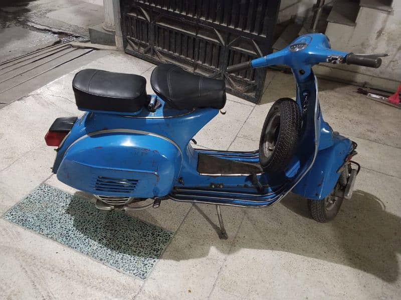 VESPA SUPER 150 CC. 2