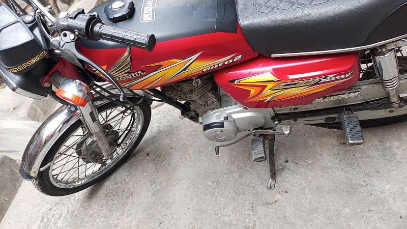 Honda 125 Good Condition 2