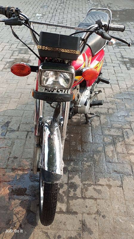 Honda 125 Good Condition 10