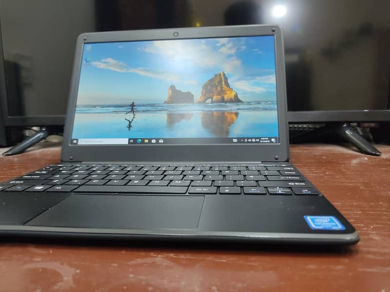 NEW intel Laptop (03226682445) 0