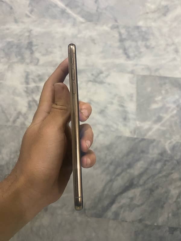 iphone xamax 256gb 4