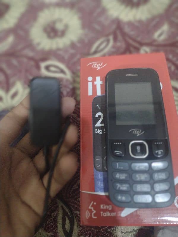 itel 2166 8.5 month warenty available 2