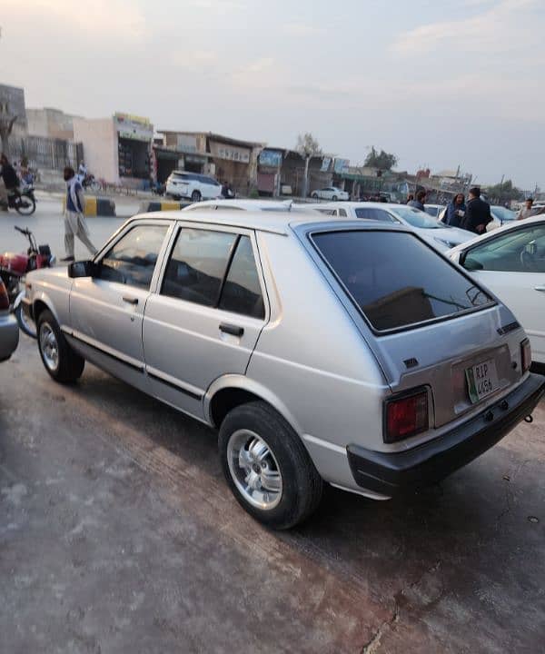 Toyota Starlet 1984 5