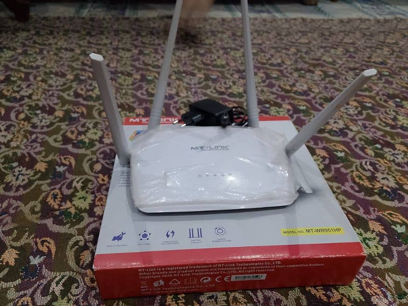 Model: MT-WR951HP MT-Link high gain smart 300Mbps 2