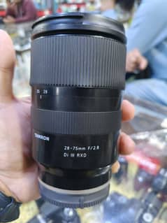 Tamron 28-75 f/2.8 Sony E mount Full frame lens