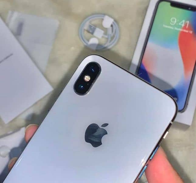 Iphone x pta approved 256gb my whatsapp number ( 0340 5184073 ) 1