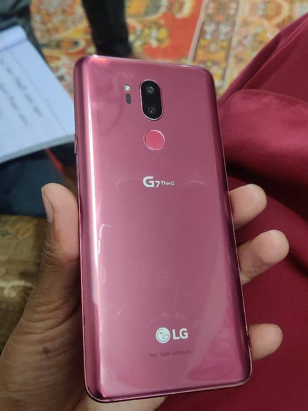 LG G7  03228317390 0