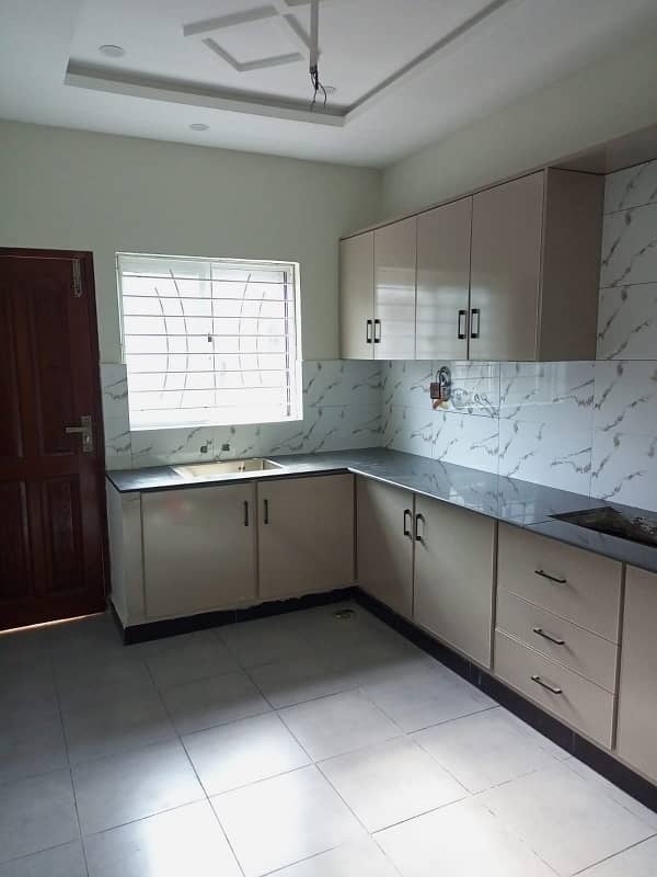 G-11/2 St 16 fully renovation 25x50 house for sale 14