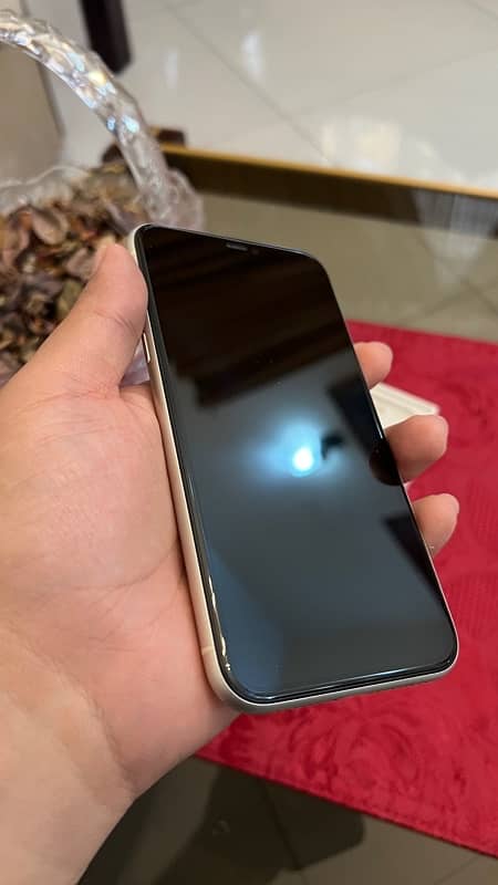 Iphone 11 PTA approved 4