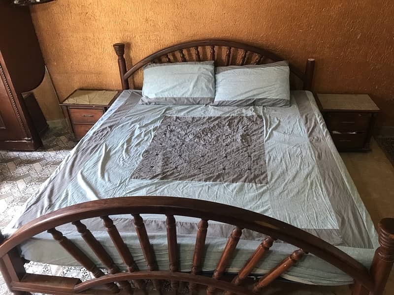 KIND SIZE BED with MATRESS and Two SIDE TABLES 1