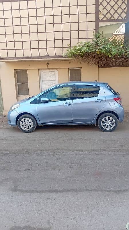 Toyota Vitz 2013/2017 1