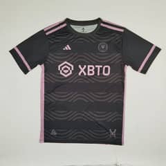 Clubs jersey available