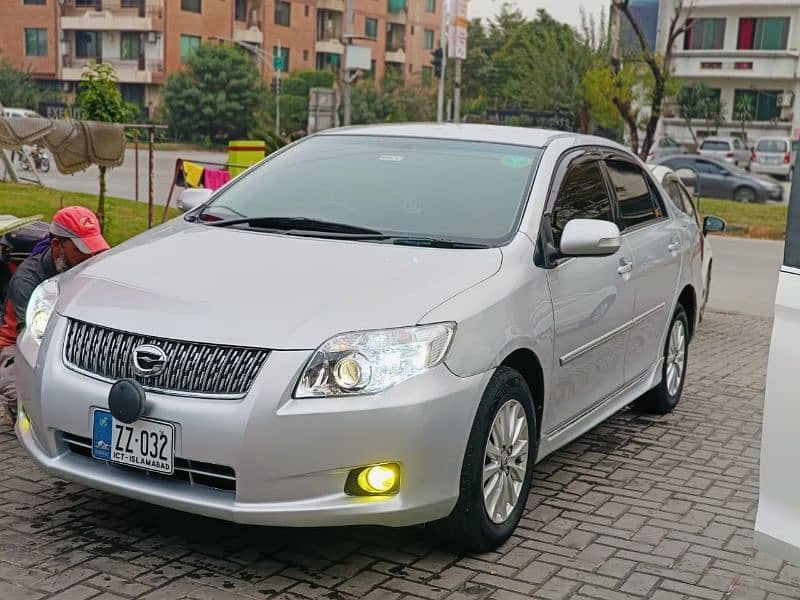 Toyota Corolla Axio LUXEL 2013 4