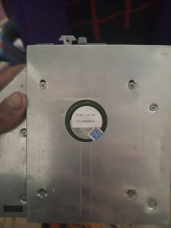 320GB hard drive 10/9 condition 3