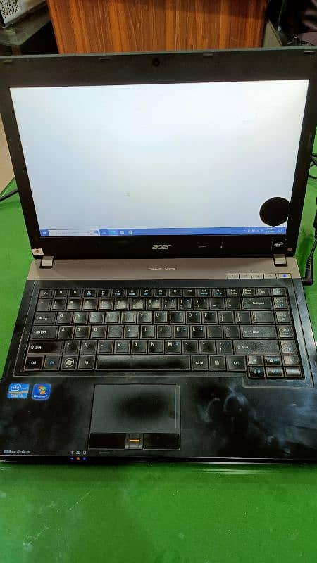 Acer Travel Mate P643m 2