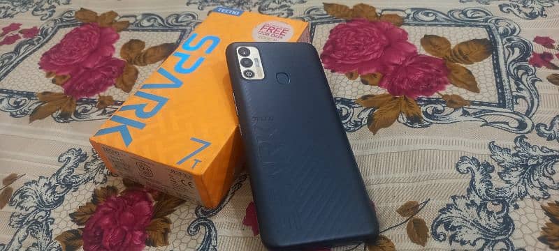 Tecno spark 7t.  4/64 ram 0.3. 2.1. 4.7. 4.3. 1.3. 5 0