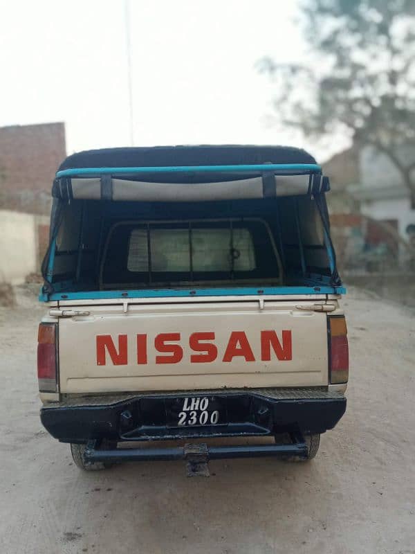 Nissan Pickup 1991 5