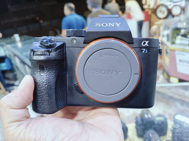 Sony A7sii 4k  Full frame Body 03432112702 0