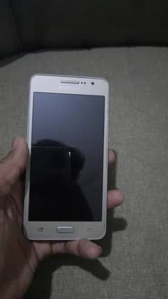 Samsung glaxy grand prime 2 gb ram 8gb memory