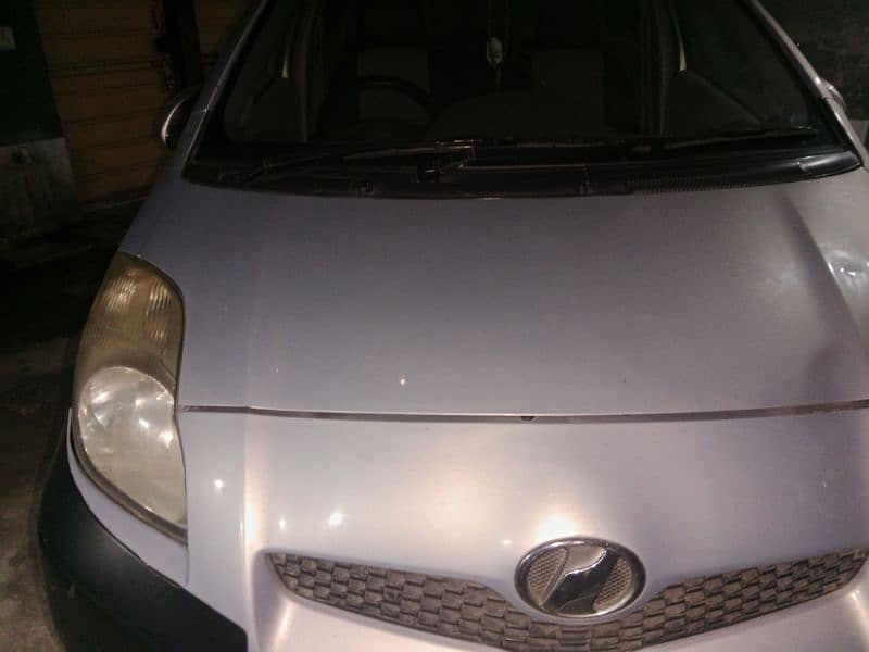 Toyota Vitz 2013 2