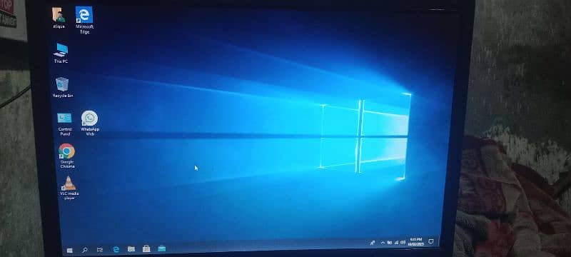 In good condition RM laptop with original charger window 10 pro 0