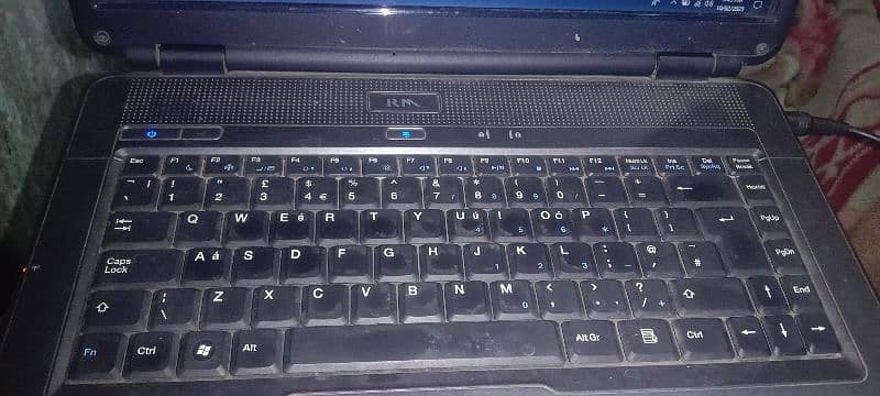 In good condition RM laptop with original charger window 10 pro 1