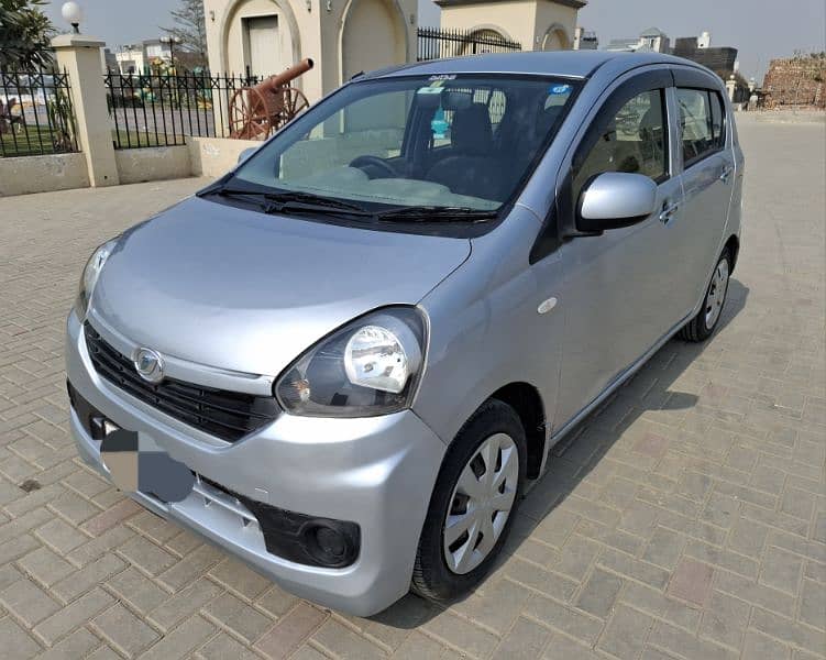 Daihatsu Mira 2016 1