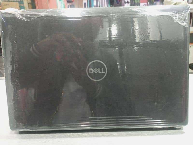 DELL LATITUDE 3520: i5 11th GEN 3