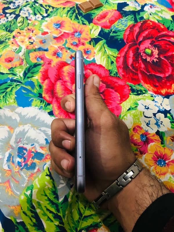 IPhone 11 NON PTA 128 GB All ok 3