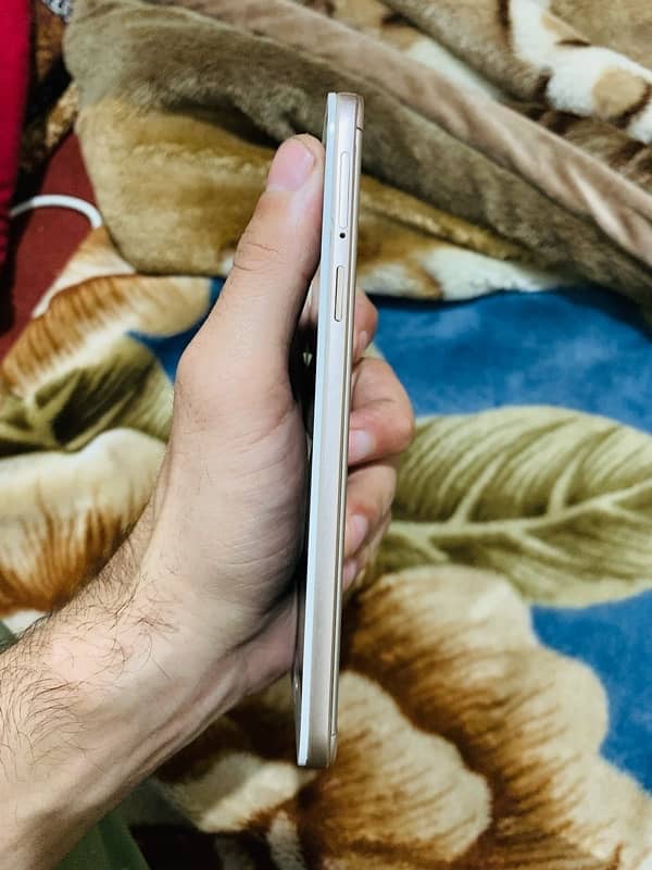 Oppo F1s - 4-64GB - Good Condition - Fingerprint Working 5