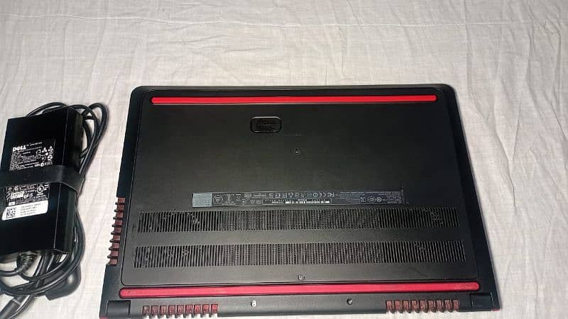 Dell gaming laptop,i5 6th generation, GTX 960 4 GB 17