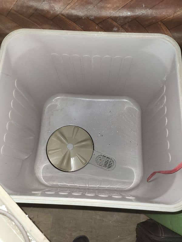 mini washing machine 0