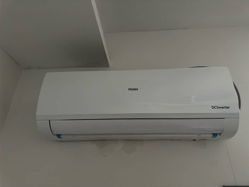 hair inverter ac new condition (used only 2 months) 0