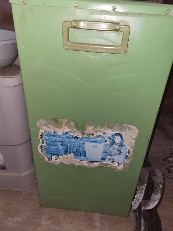 spin dryer in working condition 0